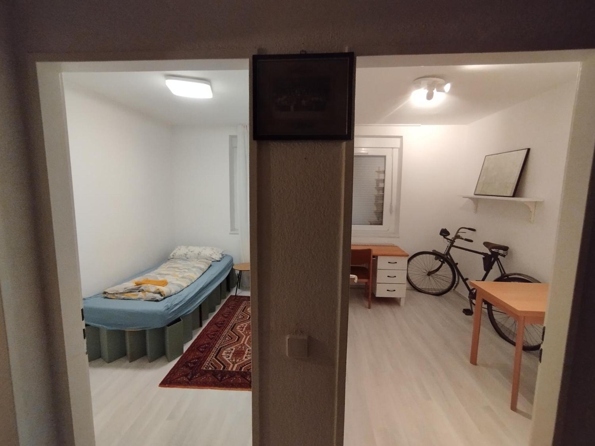 Zwei Mit Privatem Gaste-wc Berlim