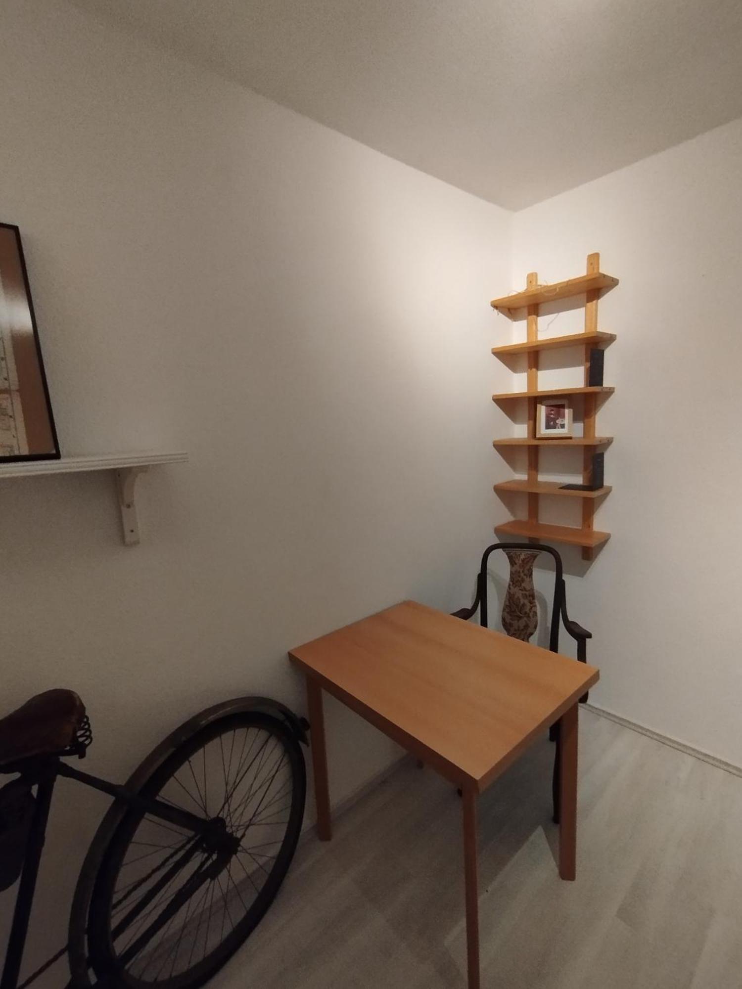Zwei Mit Privatem Gaste-wc Homestay